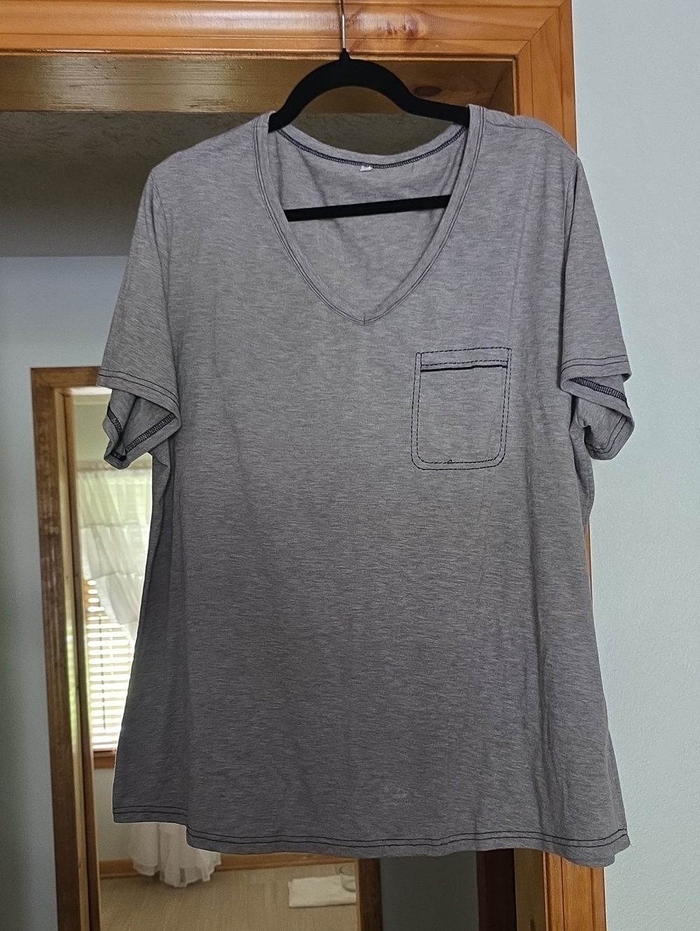 Amazon Women's Gray V-Neck Short Sleeve Tee with Pocket
